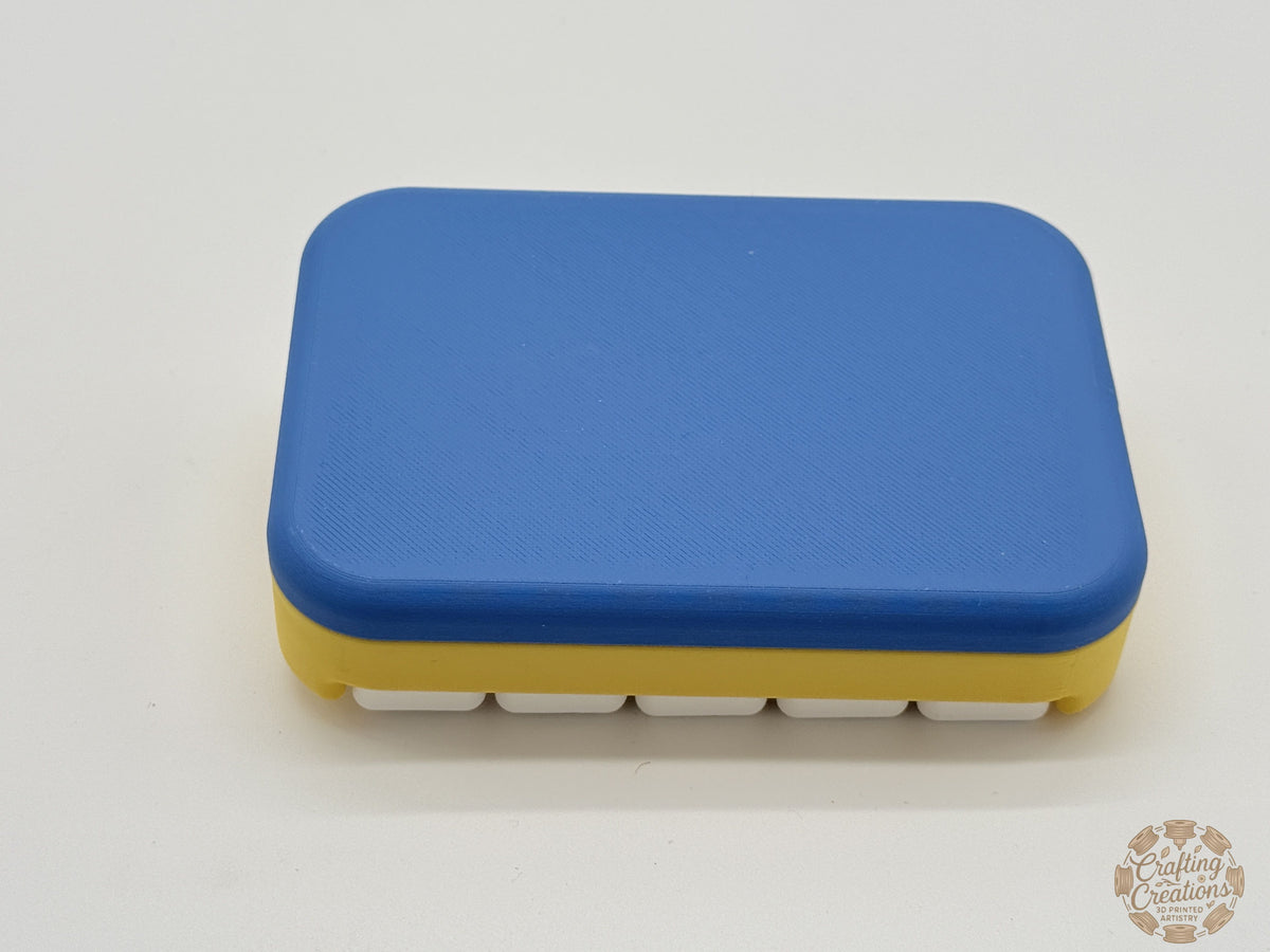 Mini piano-style clicker